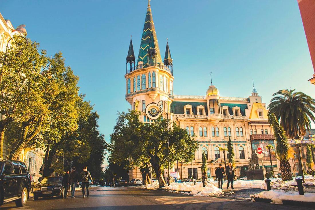 Orbi Hotel Batumi Exteriör bild